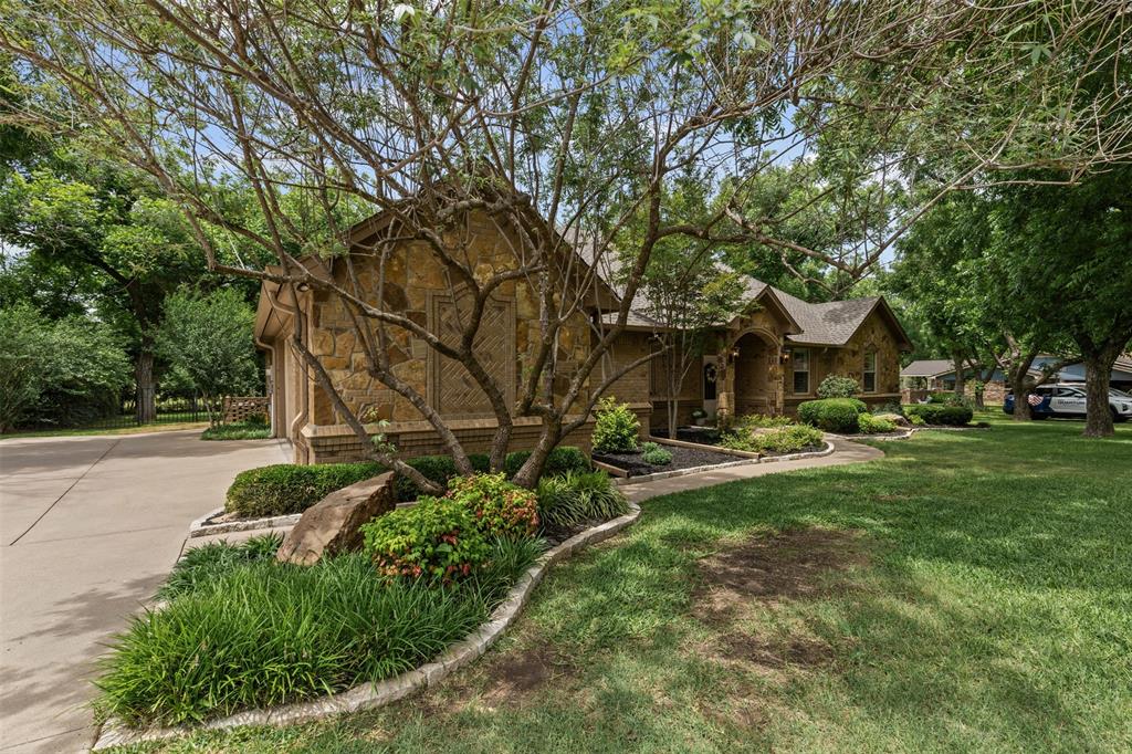 9008 Monticello Drive