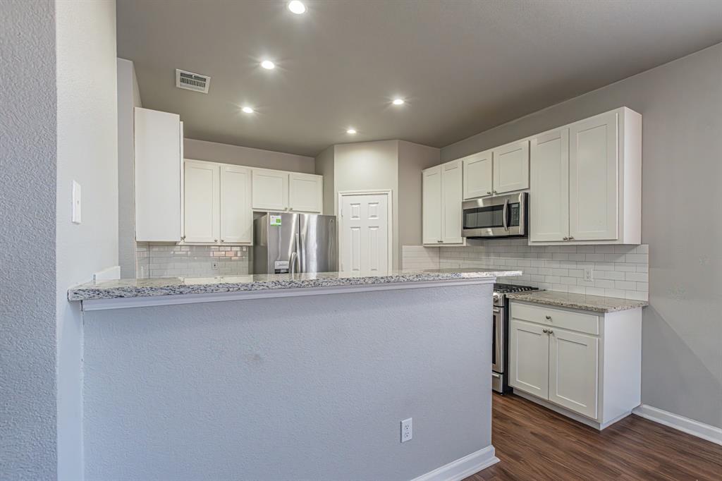 Live Oak Village Ph 1 - Residential