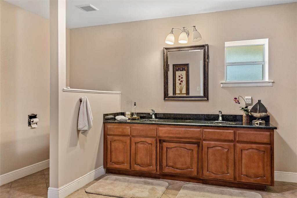 ABST 864 TR 1 PT J WALLACE - Residential