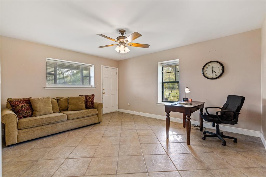 ABST 864 TR 1 PT J WALLACE - Residential