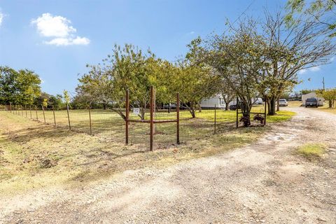 Tiny photo for 352 Jennifer Lane, Moody, TX 76524 (MLS # 21100231)