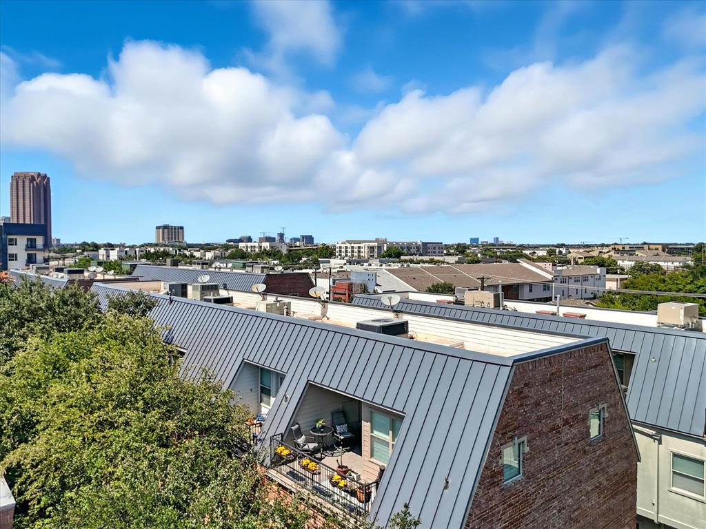 Georgetown Court Townehome Condos - Residential Lease