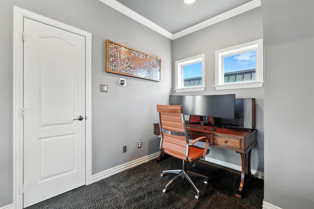 Georgetown Court Townehome Condos - Residential Lease