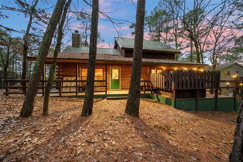 A home in Broken Bow