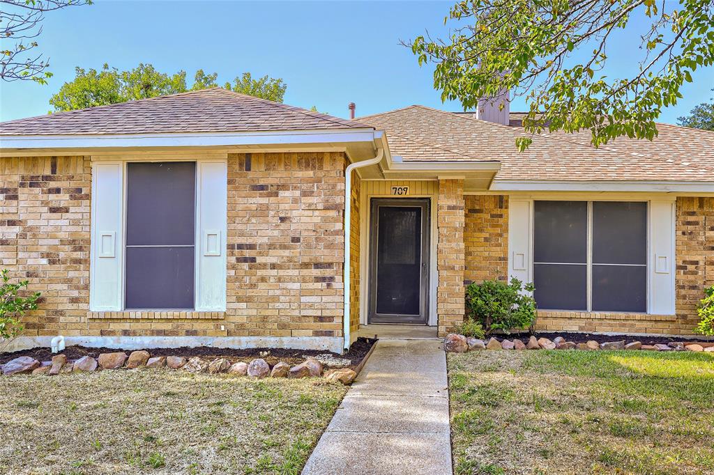 709 Bridgewater Lane