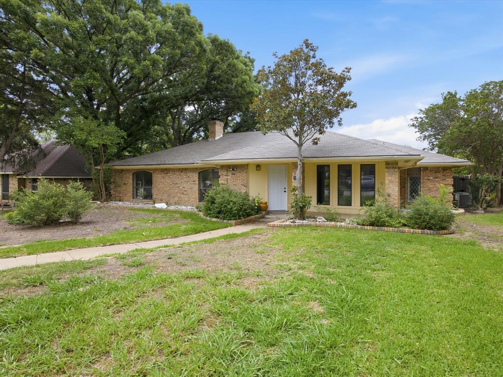 1214 Fawn Ridge Drive