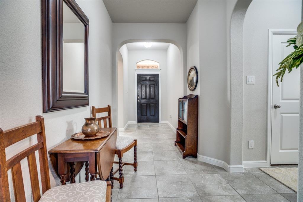 2513 Clay Creek Lane