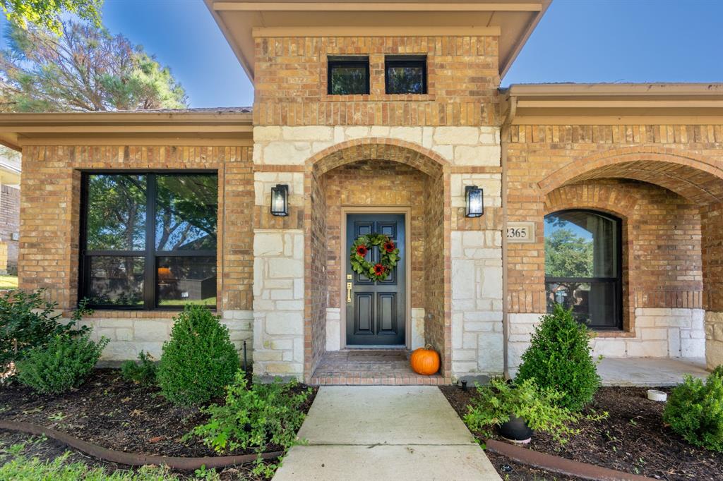 2365 Falls View Drive