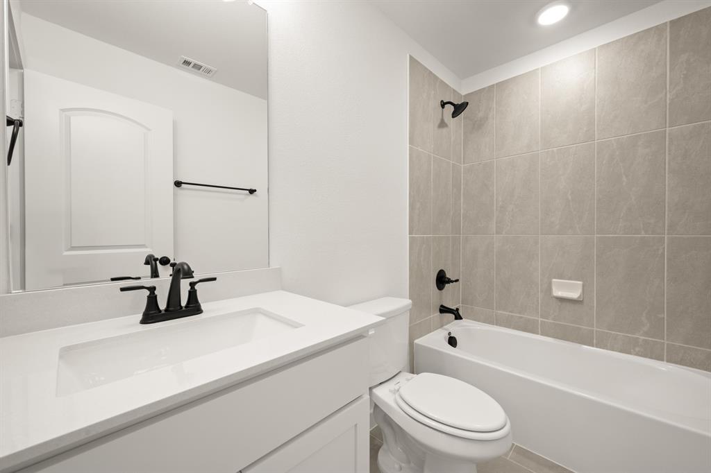 Country Hollow - Residential