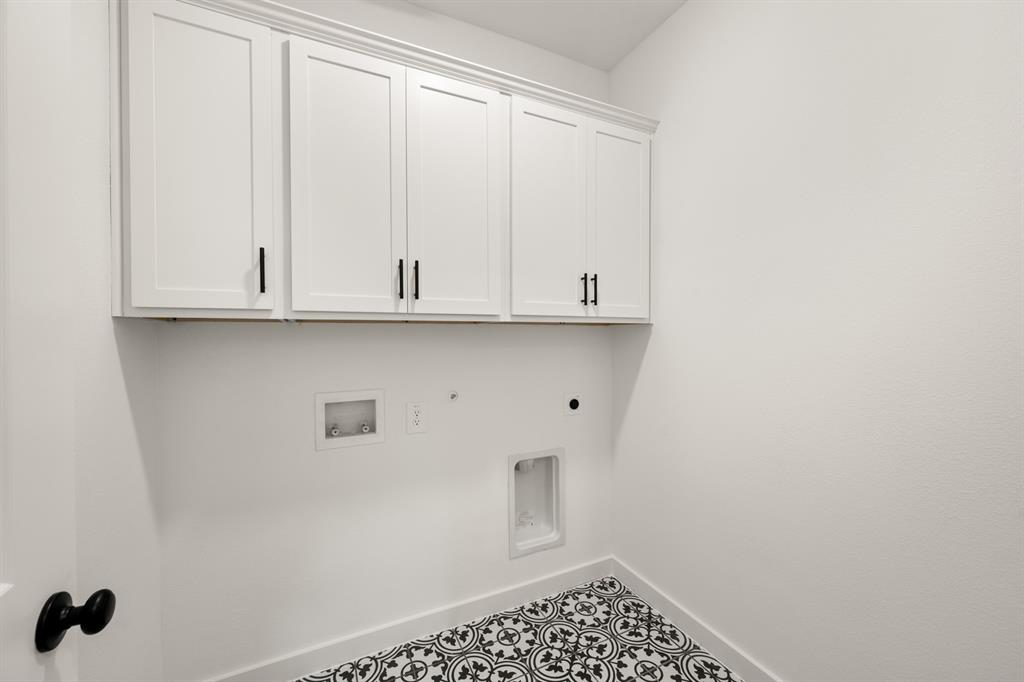 Country Hollow - Residential