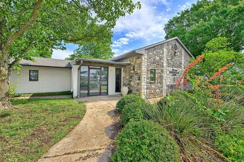 815 Pecan Grove Road E Sherman TX 75090