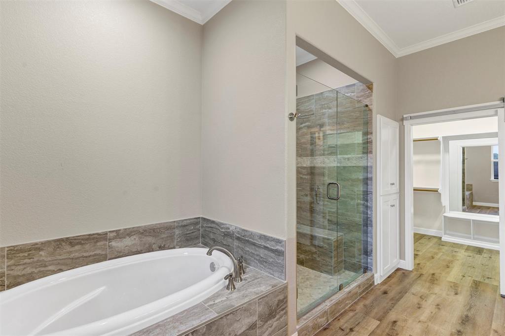 Decordova Bend Estate - Residential