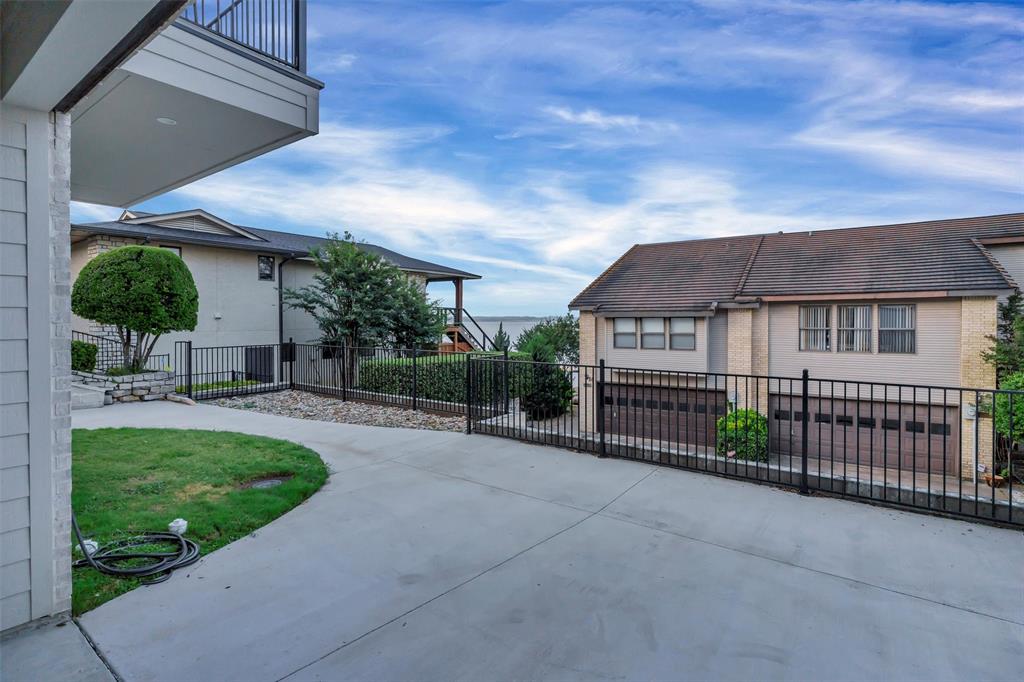 Decordova Bend Estate - Residential