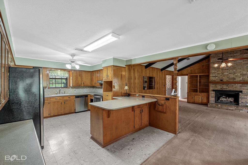 Benton, Louisiana 71006, United States, 3 Bedrooms Bedrooms, ,3 BathroomsBathrooms,Residential,Active,96044