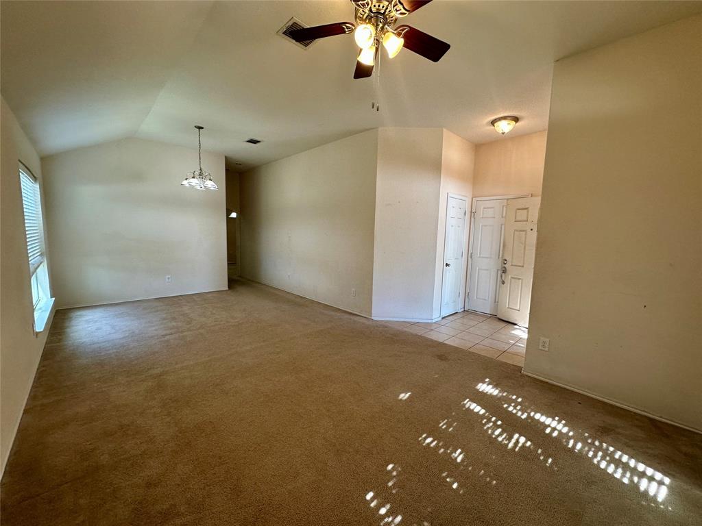 4821 Topaz Lane