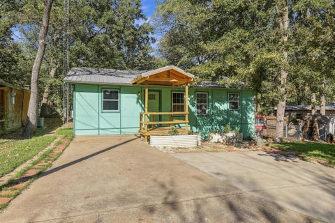 Photo of 375 Sherman Drive, Pottsboro, TX 75076 (MLS # 21418649)
