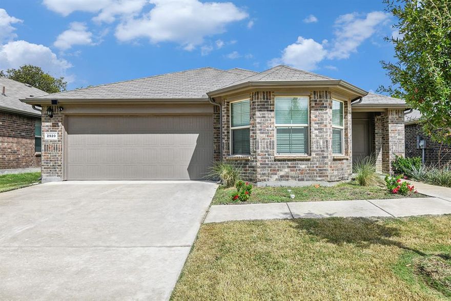 5.5% Assumable FHA with Roam! Stunning 3-bed, 2-bath smart home built in 2023! Features vaulted ceilings, double walk-in closets, granite countertops, oversized kitchen island with huge sink, and sits in a beautifully landscaped neighborhood — your suburban dream awaits!