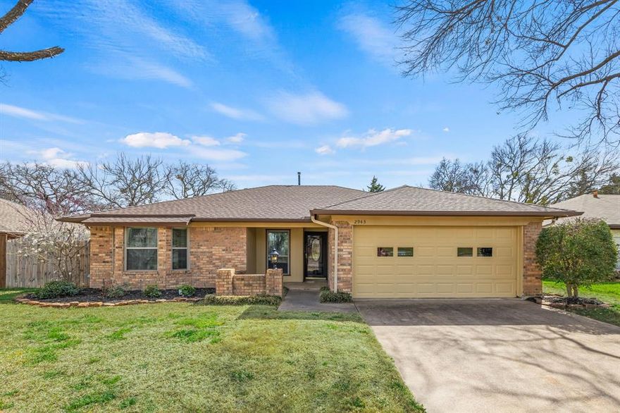 Beautiful home located off Mesa Verde Trail in Carroll ISD will simply take your breathe away! When you enter the masterfully designed home, you find yourself engulfed in charming detail. The beautiful kitchen is fit for any family cook and social gathering. From the living space to the backyard, there is plenty of room for the whole family to enjoy. Enjoy your own pool on those hot summer Texas days.  Historic Grapevine Main St. & Southlake Town Square are within 3 miles. Grapevine Lake is less than a half mile walk. Jones Branch Park is located within subdivision as well. 2943 Mesa Verde Trail will capture your heart & imagination!!