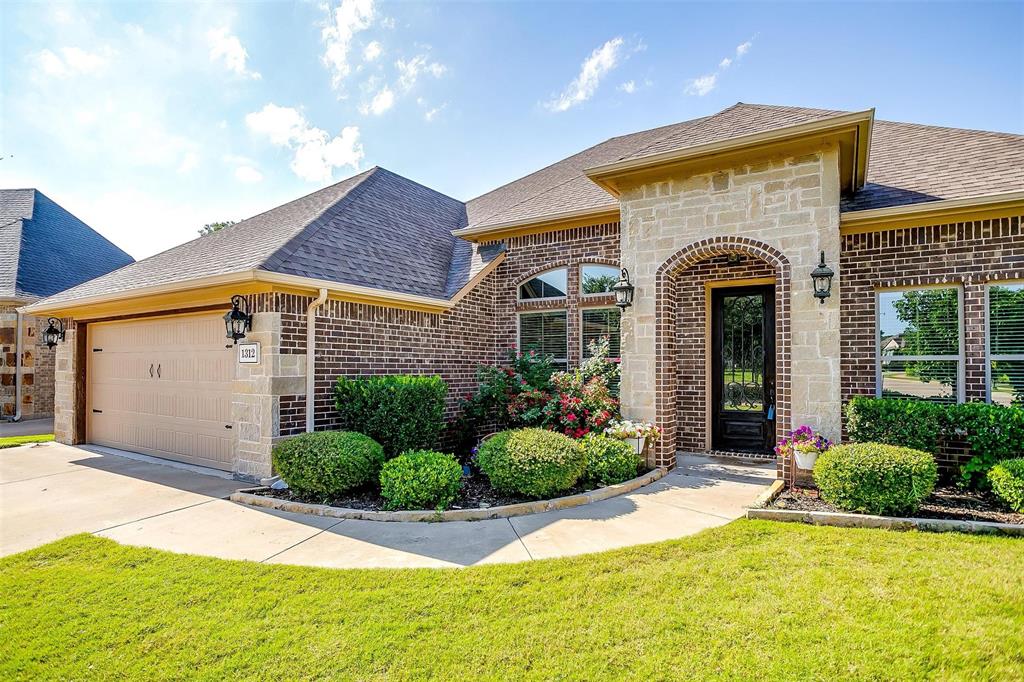 1312 Prestwick Court