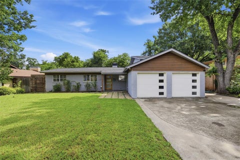 Photo of 7248 Walling Lane, Dallas, TX 75231 (MLS # 21372057)