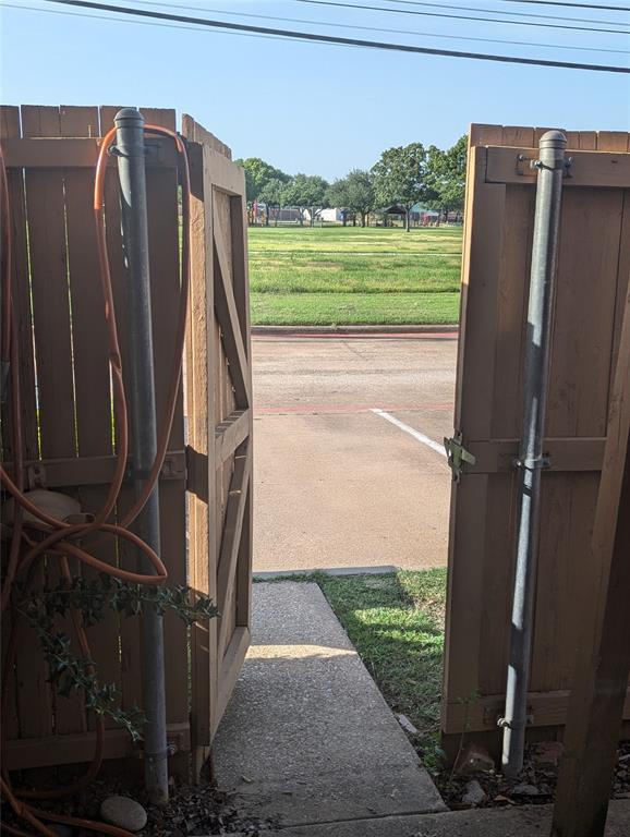 Springwood Creek #3 Condo - Residential Lease