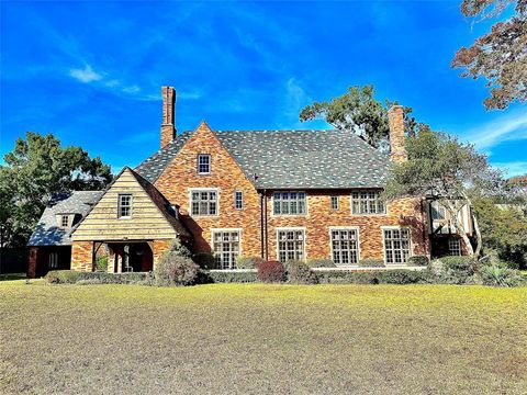 6835 Westlake Avenue Dallas TX 75214