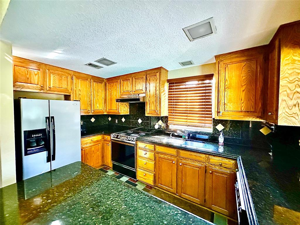 B E Miller - Residential