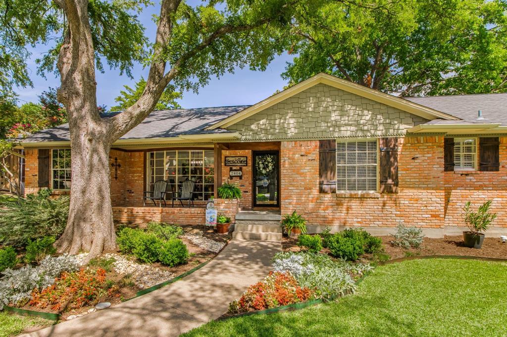 2404 Grandview Drive
