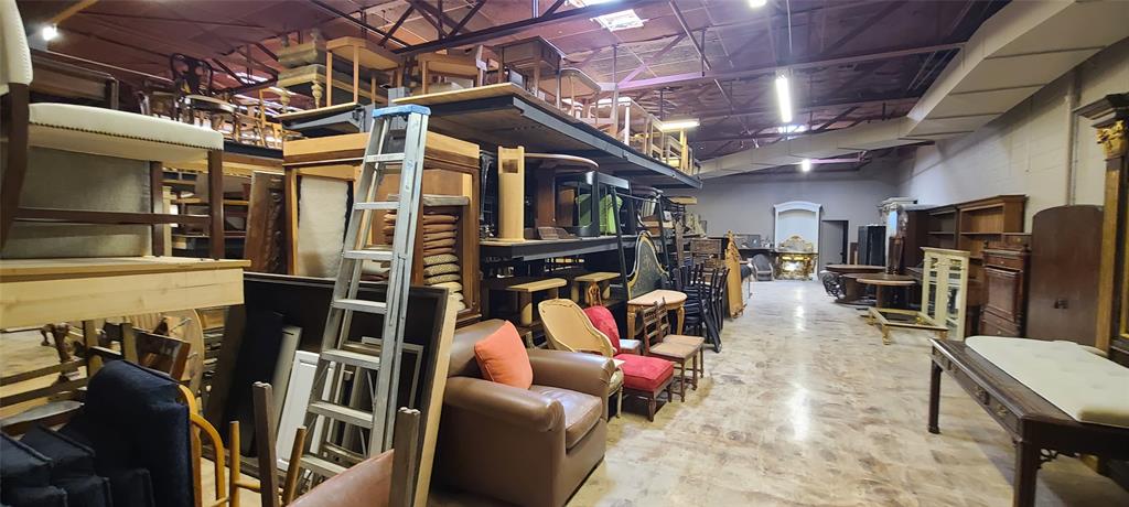 I-Iii - Commercial Sale