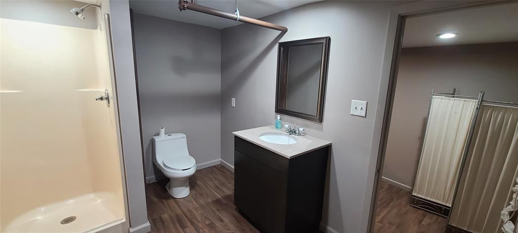 I-Iii - Commercial Sale