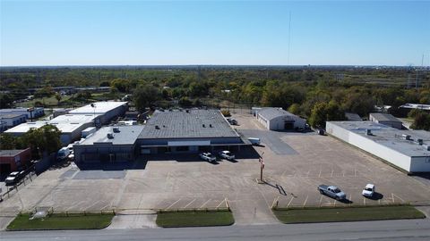 5520 Military Parkway Dallas TX 75227