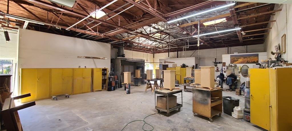 I-Iii - Commercial Sale