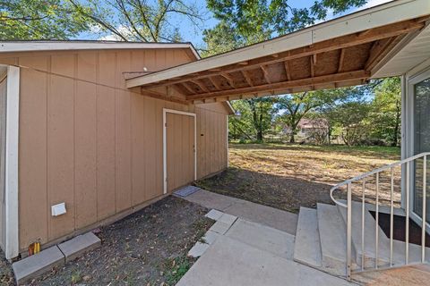 A home in Corsicana