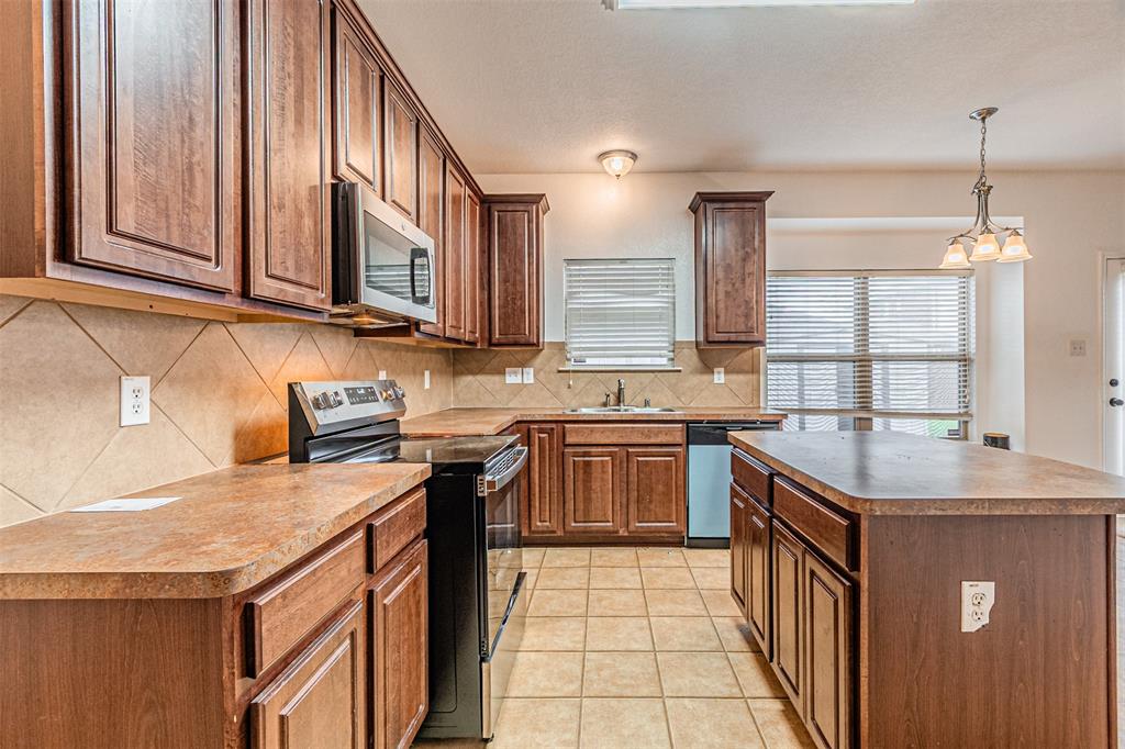 6547 Portside Ridge Lane