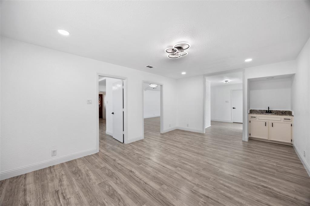 Lewisville Valley 3 - Residential