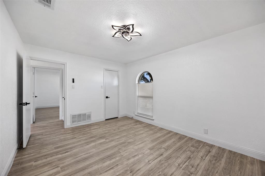 Lewisville Valley 3 - Residential