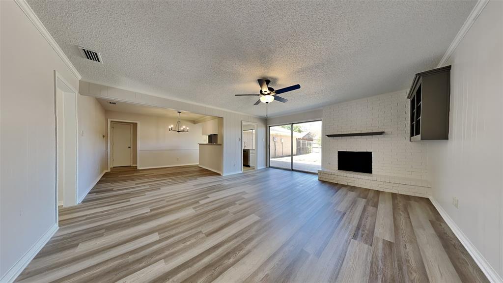 2709 S Colfax Circle