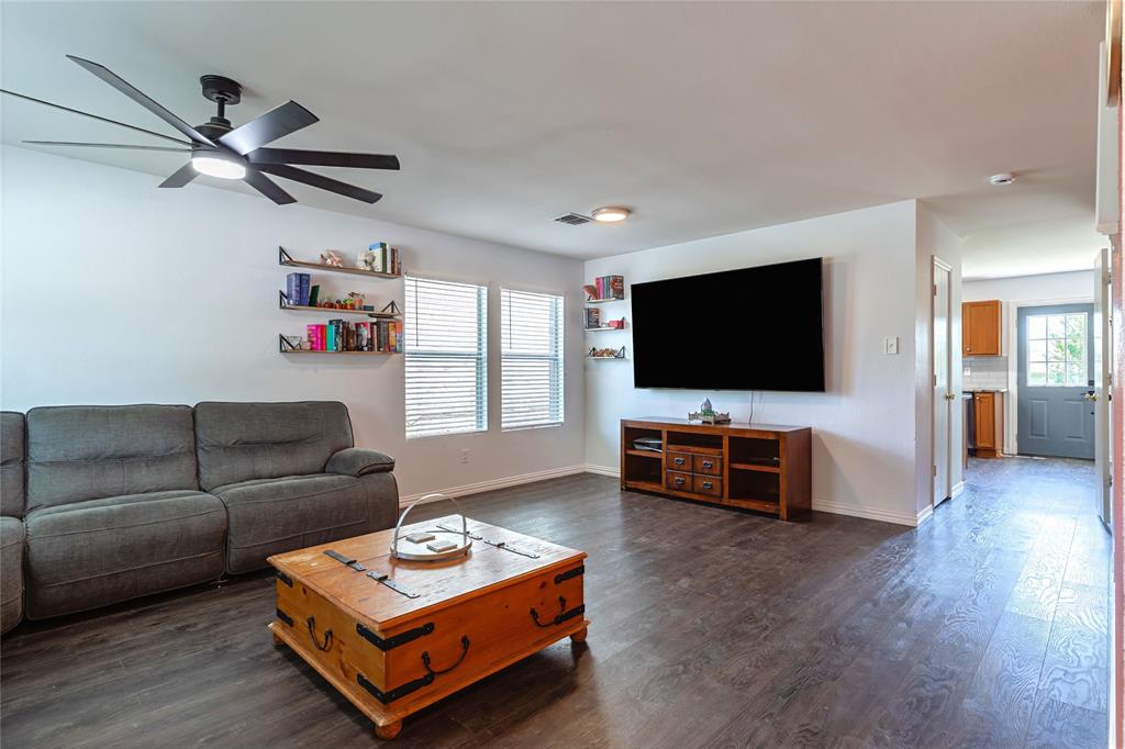 2036 Shawnee Trail