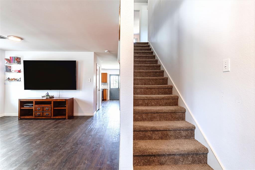 2036 Shawnee Trail