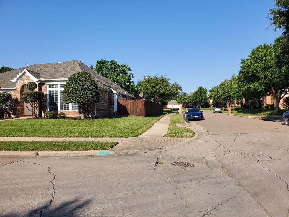 1700 Rolling Bend Court