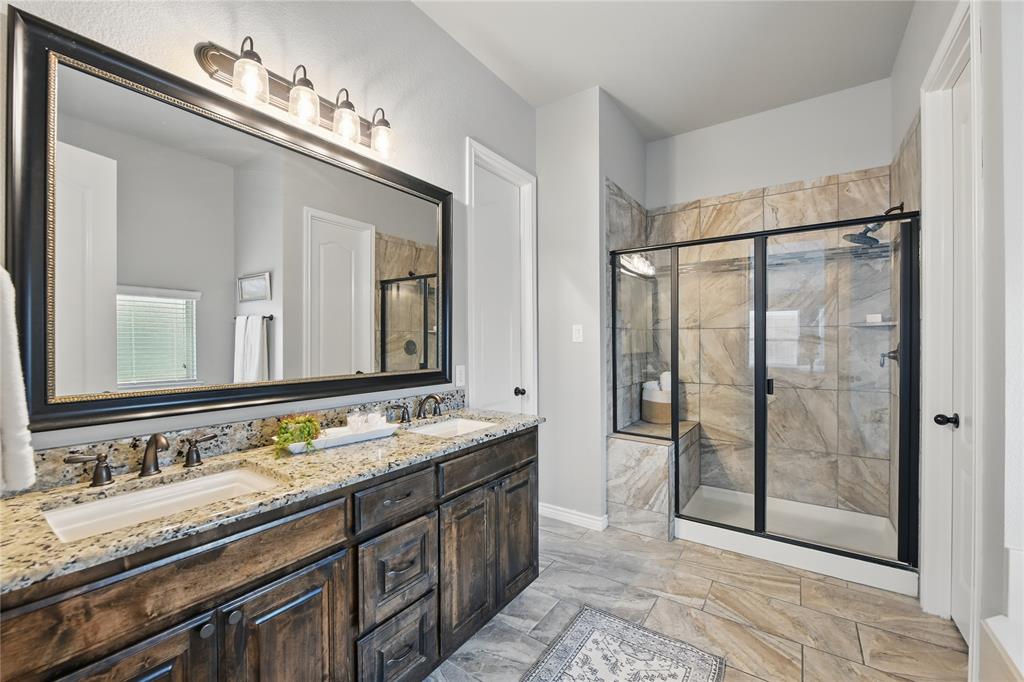 Argyle, Texas 76226, United States, 5 Bedrooms Bedrooms, ,3 BathroomsBathrooms,Residential,Active,99591