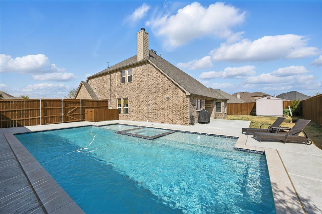 Argyle, Texas 76226, United States, 5 Bedrooms Bedrooms, ,3 BathroomsBathrooms,Residential,Active,99591