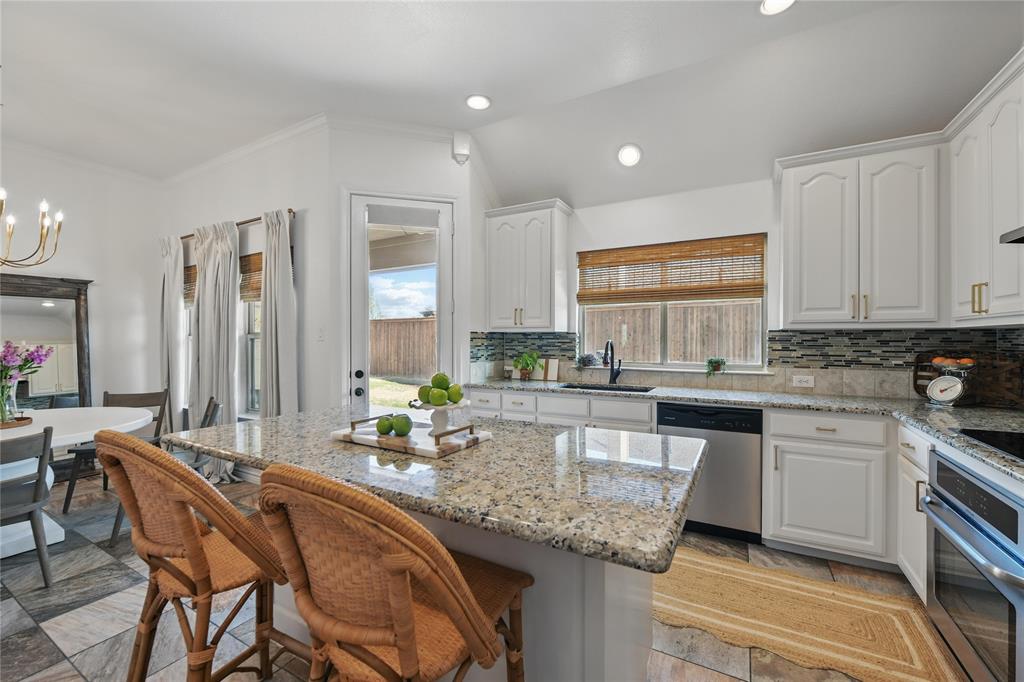 Argyle, Texas 76226, United States, 5 Bedrooms Bedrooms, ,3 BathroomsBathrooms,Residential,Active,99591