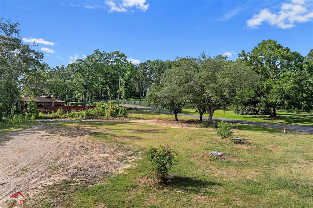 Pierremont Park - Land