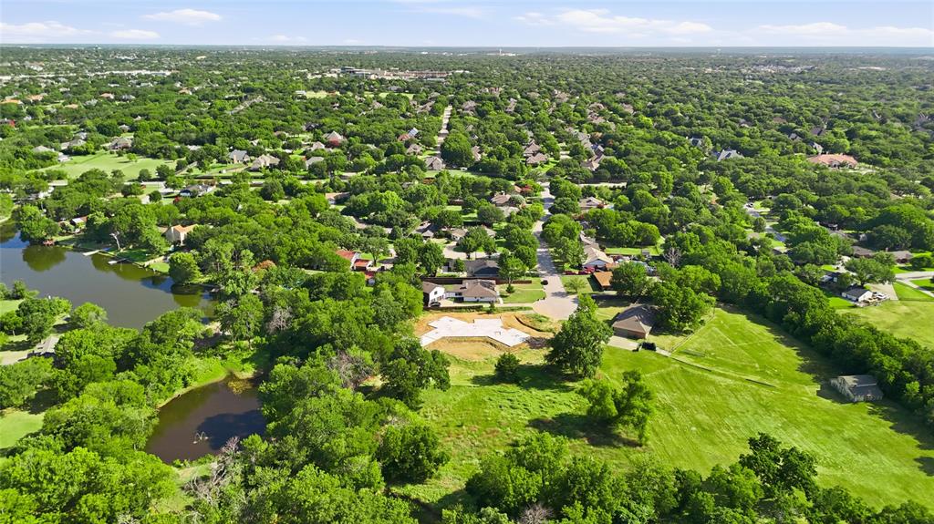 1214 Oakwood Trail