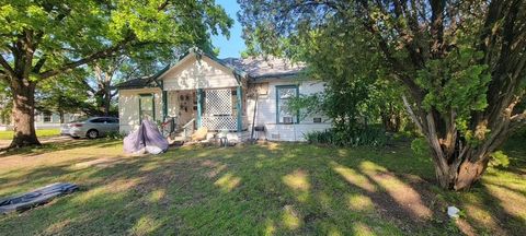 201 S Church Street Ladonia TX 75449