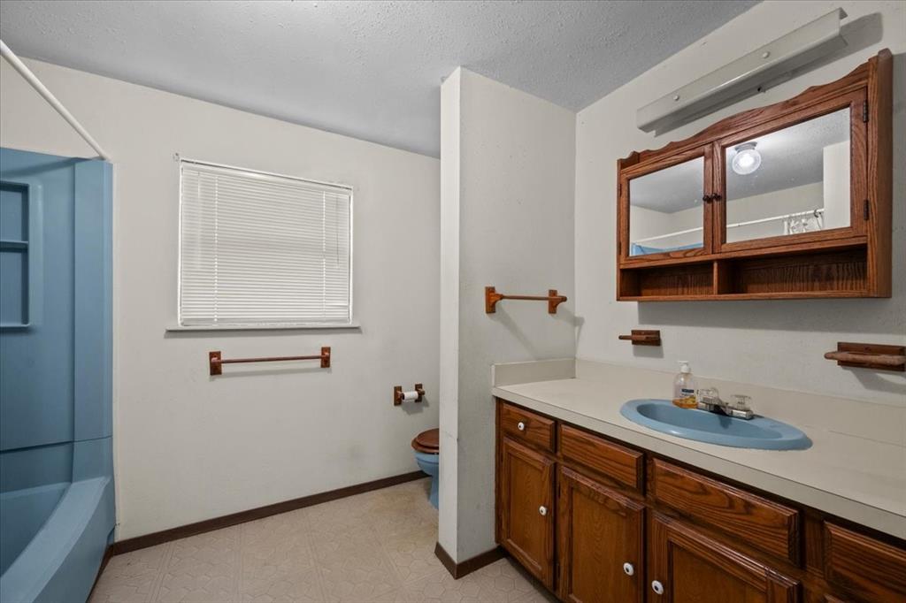 AO128 CARPENTER, J.W. - Residential