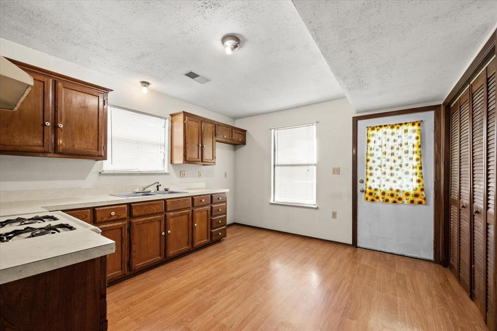 AO128 CARPENTER, J.W. - Residential