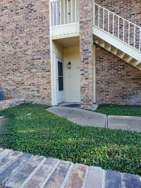 3100 Devonshire Drive 112
