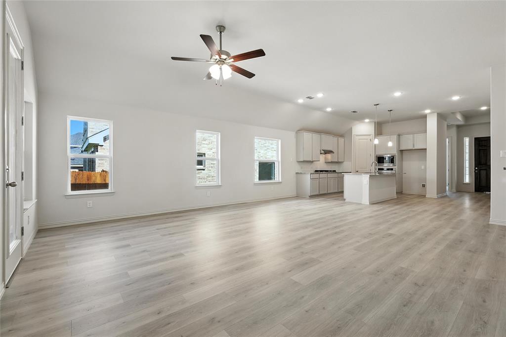 Green Oaks Preserve - Residential